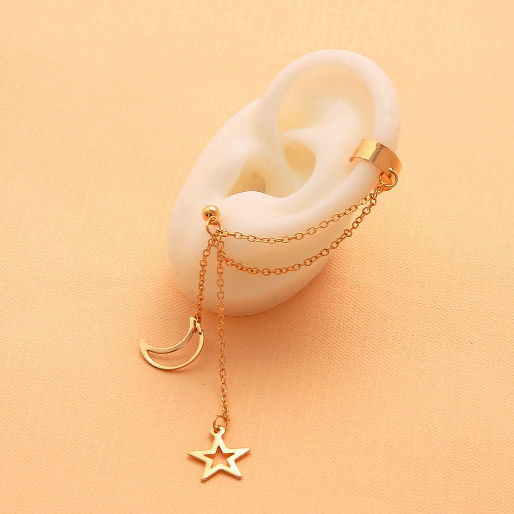 Retro-Inspired Ear Clip for Effortless Style