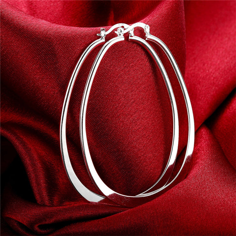 Chic Big Hoop Earrings for Everyday Elegance