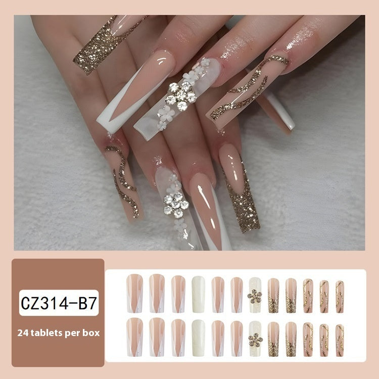 Chic French-Inspired Glitter Ring