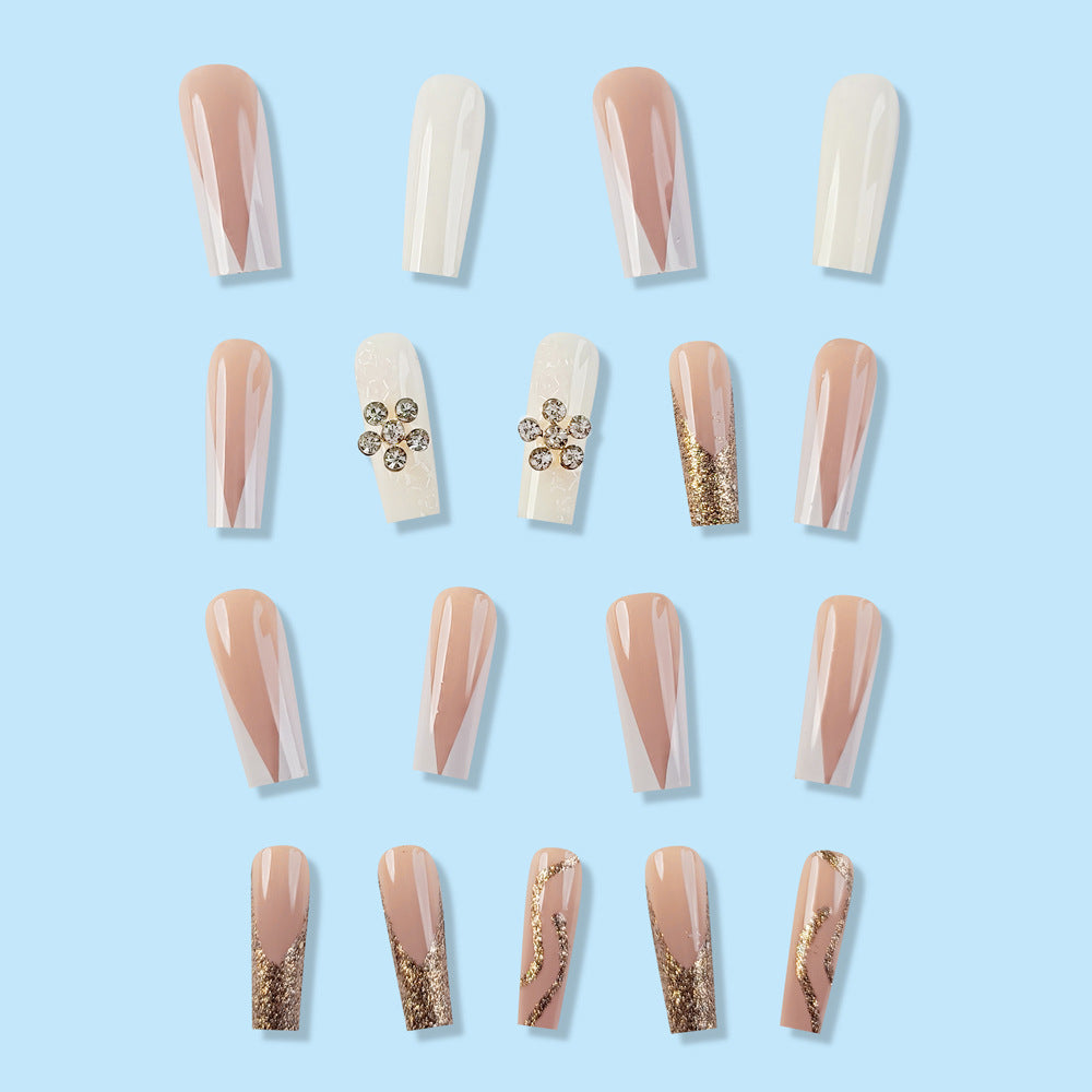 Chic French-Inspired Glitter Ring