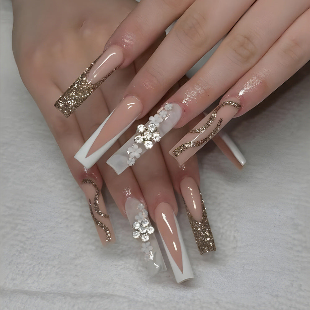 Chic French-Inspired Glitter Ring